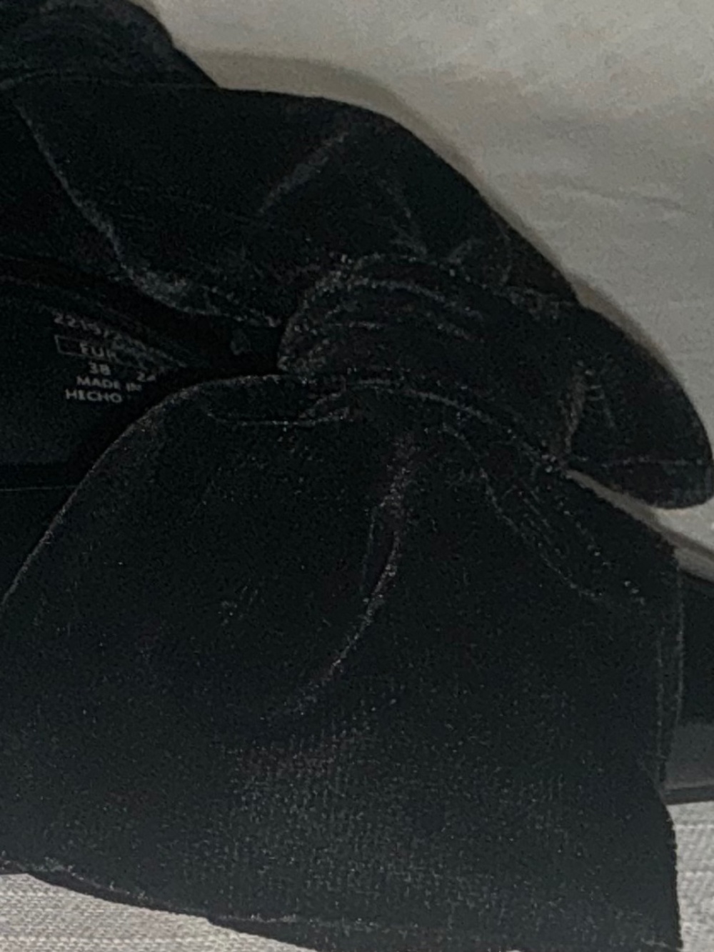 π€ Zara Velvet Bow Kitten Heel Mules β Black Patent / Velvet Bow - Picture 3 of 8